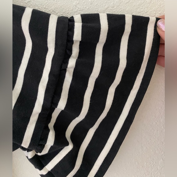 LIKE-NEW JCrew Black and White Stripe Bell-Sleeve T-Shirt Shirt Top, Size Small - Picture 10 of 10